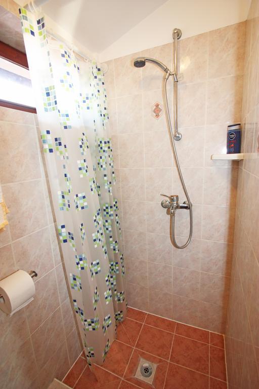 Family Friendly Apartments Pula Kamer foto