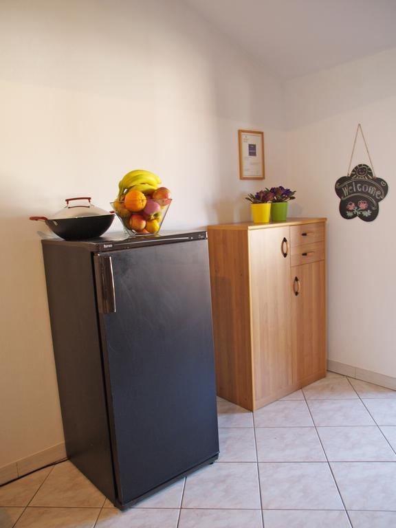 Family Friendly Apartments Pula Kamer foto